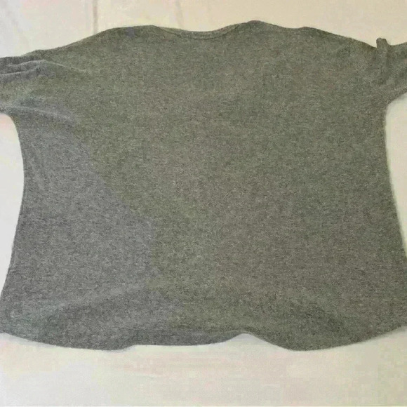 Stunning Made in Italy Wool Viscose Heather Gray Button Down Cardigan size M/L - Picture 4 of 6